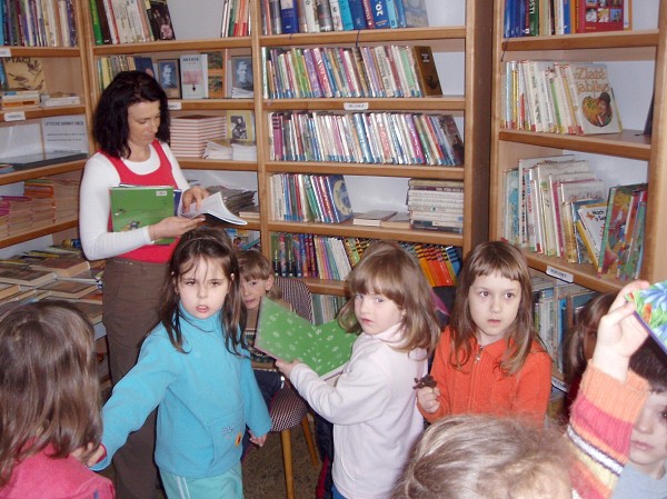 Mateřská školka v knihovně 31. 3. 2009