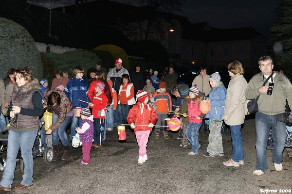 Lampiónový průvod 17. 11. 2009