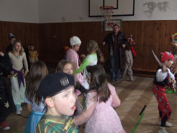 Maškarní rej ve škole 9. 2. 2010