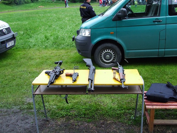 Den s Hasiči a Policií ČR 2. 6. 2010