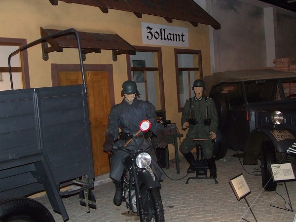 Školní výlet - Lešany 18. 6. 2010