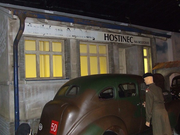 Školní výlet - Lešany 18. 6. 2010