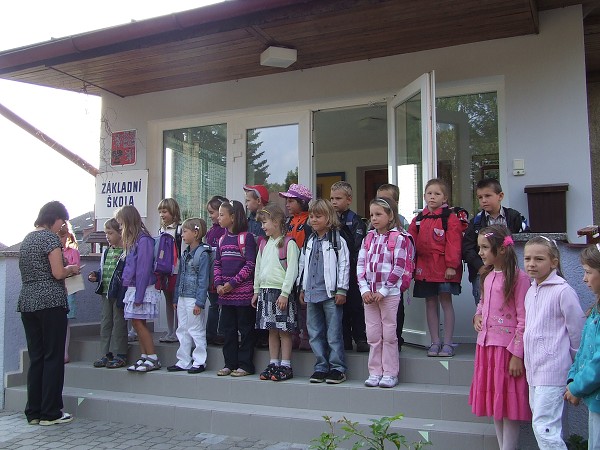 Přivítání prvňáčků 1. 9. 2011