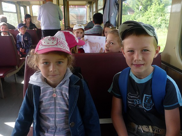 Prvňáci na poště 12. 6. 2012