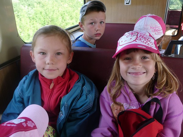 Prvňáci na poště 12. 6. 2012