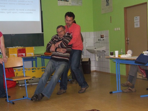 Školení první pomoci 5. a 6. 4. 2012