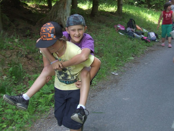 Výlet družiny na Ztracenku 13.6. 2013