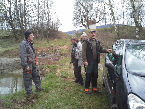 Sázení jabloní 10. 4. 2014
