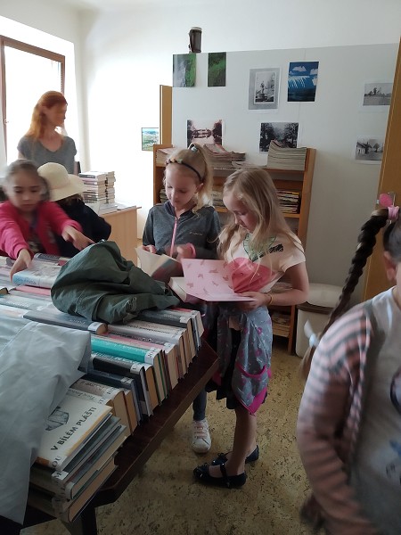 Návštěva knihovny 27. 5. 2022